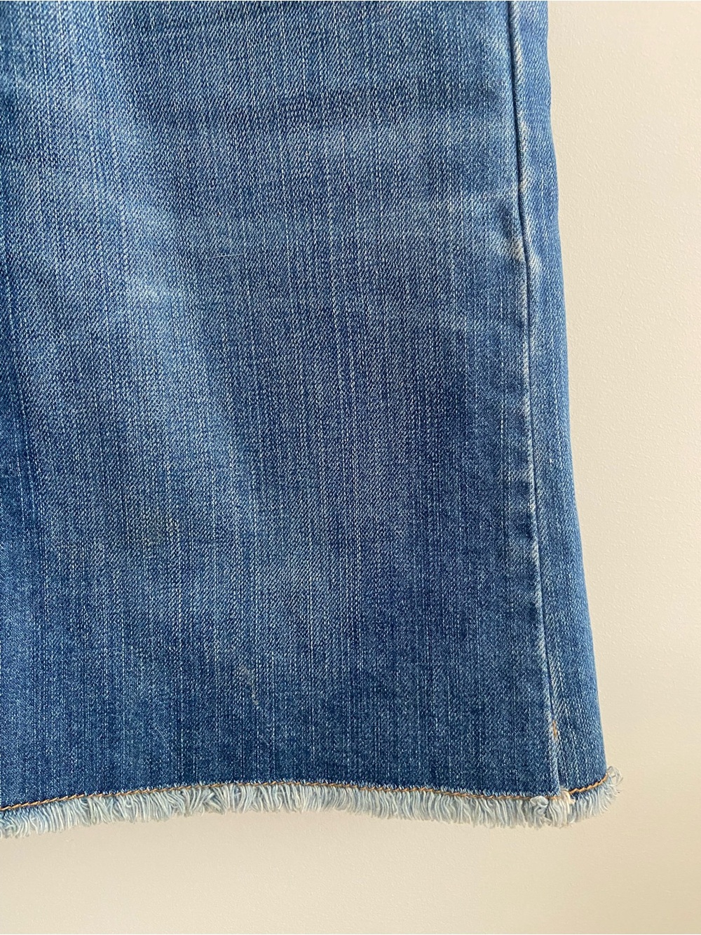 Y2K 2000s Old Navy Low Rise Raw Hem Denim Mini Skirt - Picture 4 of 12